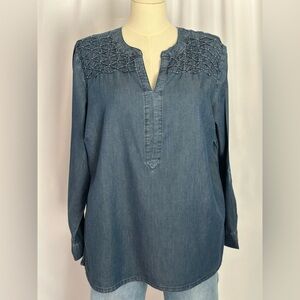 Bandolino Blue Smocked Tunic with Mandarin Collar (847)